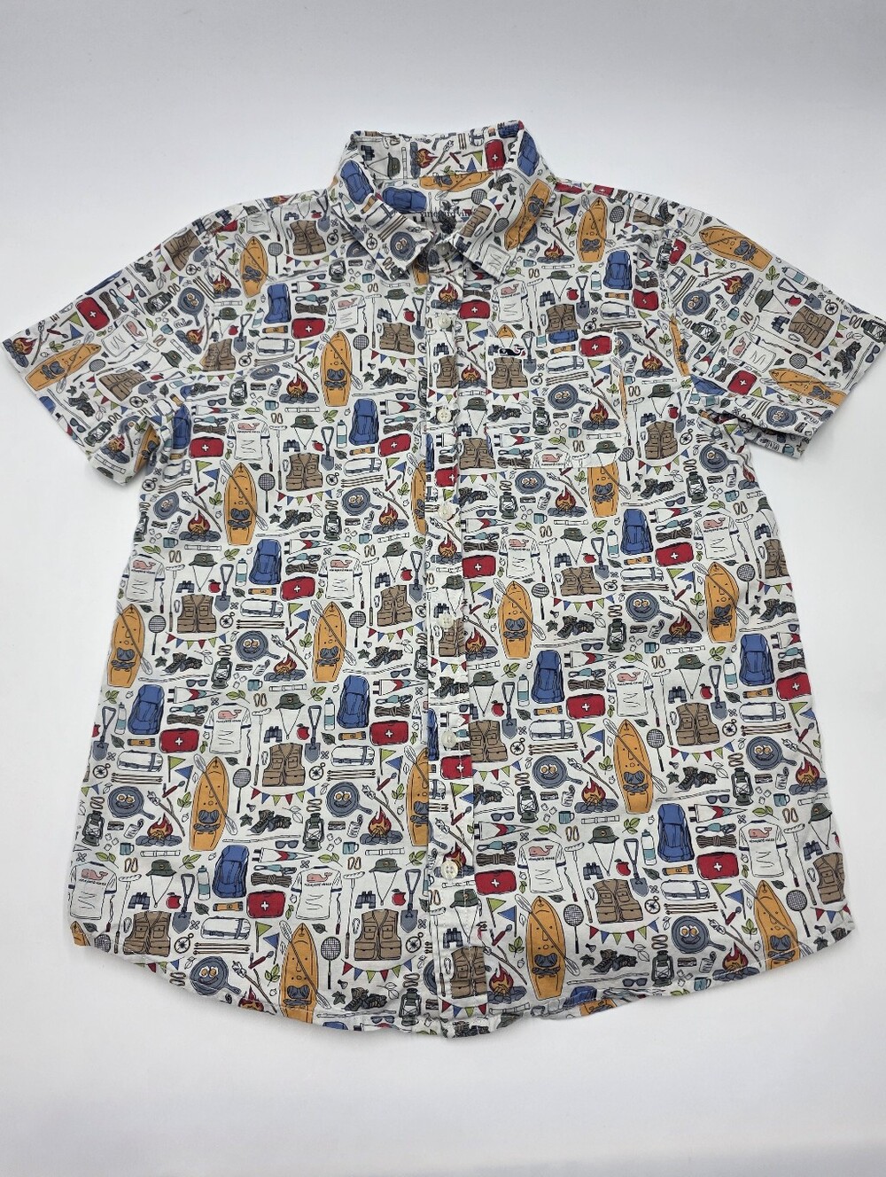 Vineyard Vines boys' camping print button down shirt size M